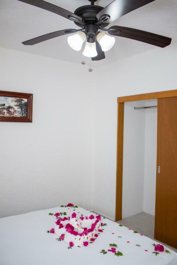 Villa Lupita Zihuatanejo Exterior foto